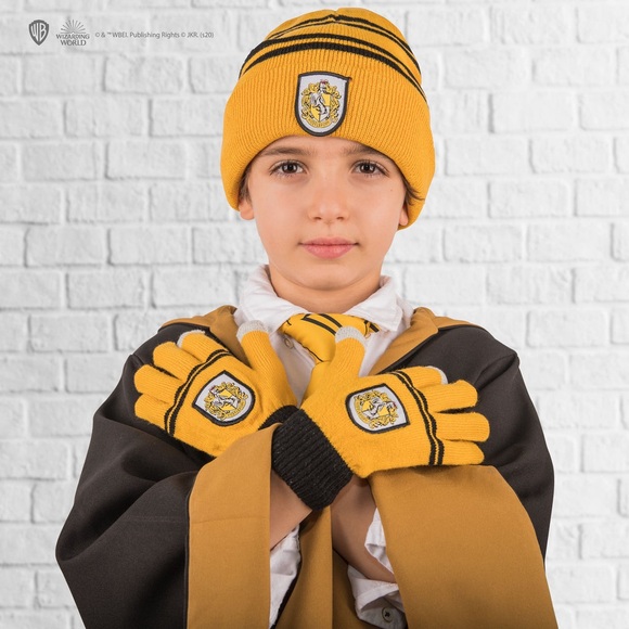 Harry Potter Kids Hufflepuff Gloves and Beanie Set One Size - Picture 1 of 10